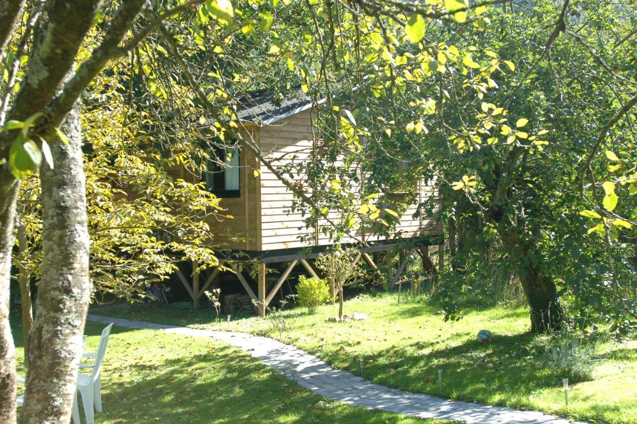 Luxury tent Chataigne Etapeboisee *